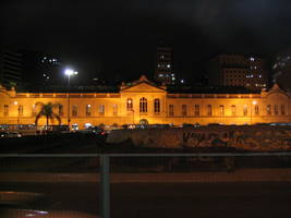 Mercado Pblico Municipal (visto da estao de trem) - Porto Alegre, RS - jul/2005