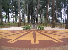 Praça Túlio Fontoura - Ibirapuera, São Paulo, SP - set/2005